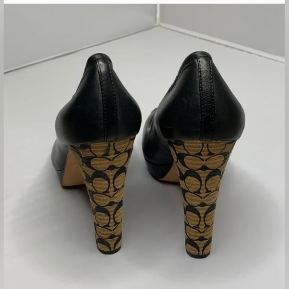 COACH Black Leather Pumps - Picture 6 of 6